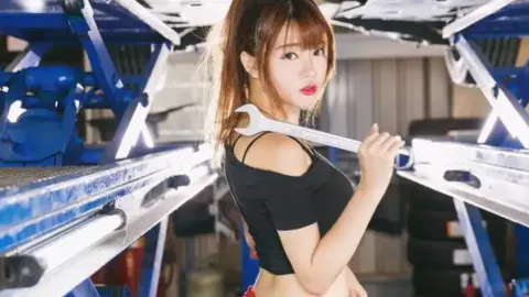 周深中俄双语唱归来