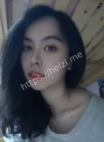 青岛艺术院校苏心怡校花